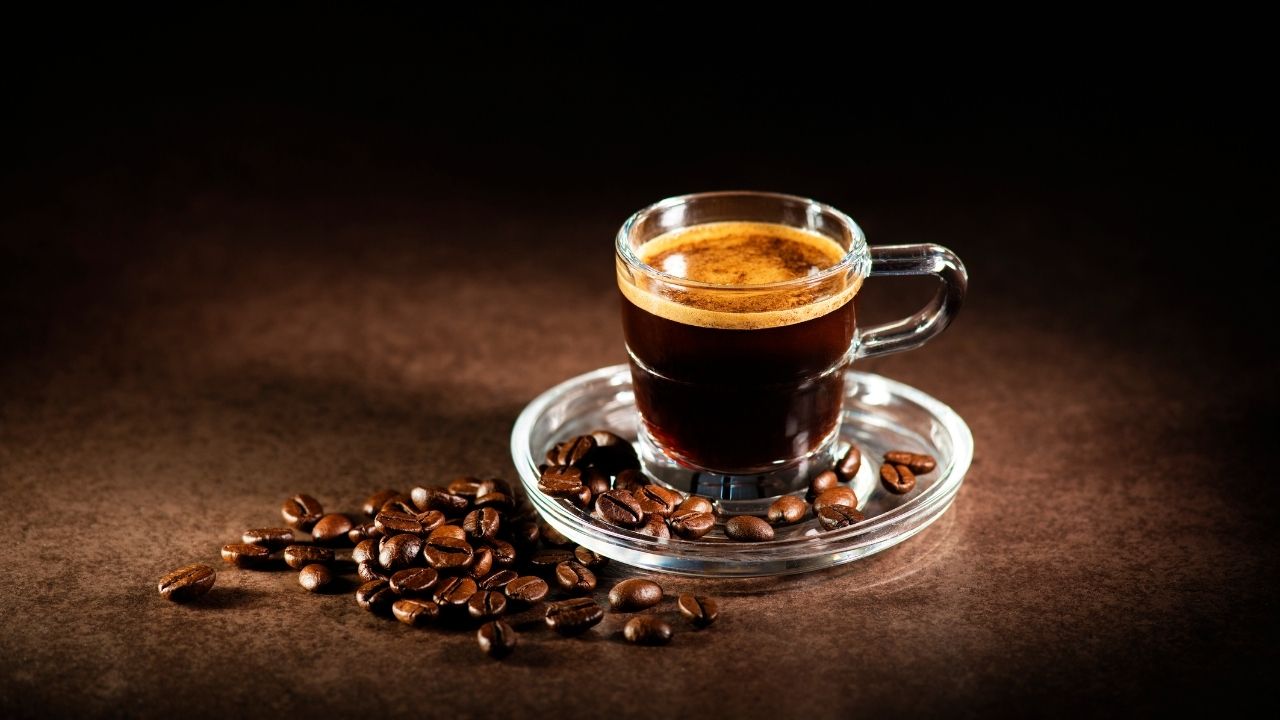 Włoskie espresso: od tradycji do współczesności